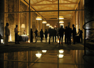 La navata centrale del Campus Etoile Academy, sede di eventi e convegni.